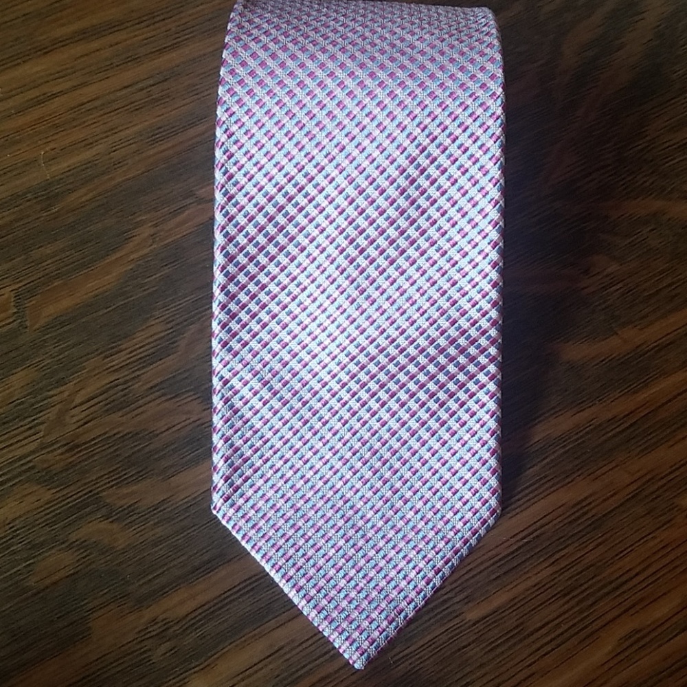 Neck tie